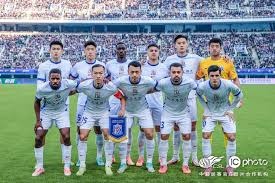 为什么球员在关键本垒打后的甩棒不仅是个性展示更是球队士气的助燃剂